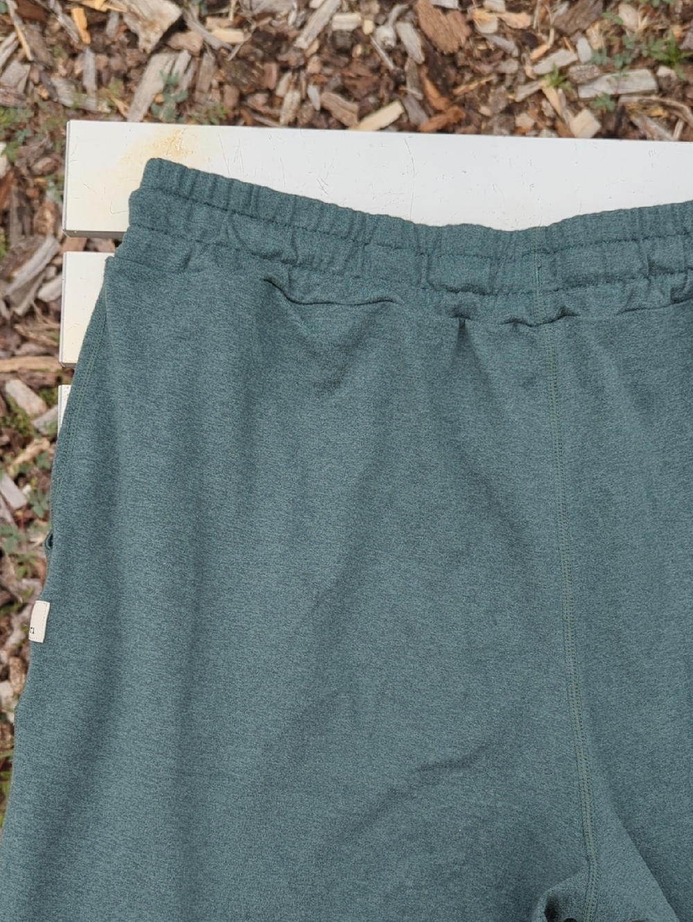 Vuori Halo Performance Jogger, Green, Women's M - Picture 9 of 14